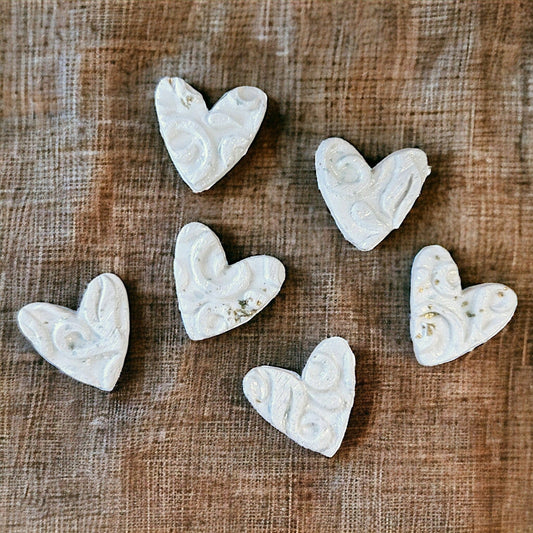 Handgemachte Herzmagneten – Liebevoll, Praktisch & Einzigartig | Home Decor Dreizack oesterreich handgemachte geschenke in wien