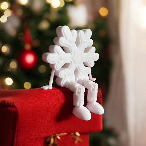 Flexo Schneeflocke aus 3D-Druck, mit beweglichen Armen und Beinen, aus nachhaltigem PLA, ca. 10 oder 15 cm groß. Perfekte Weihnachtsdeko, made in Vienna.