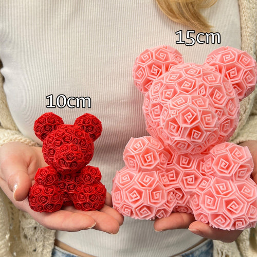 Bär umhüllt von Rosen | Gemacht für die Ewigkeit Home Decor Dreizack | 3D Druck oesterreich handgemachte geschenke in wien