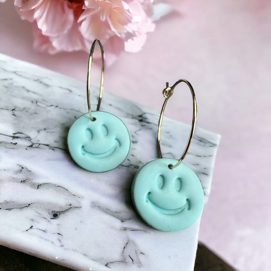 Ohrring Hoops mit Lachendem Smiley | Blau Schmuck Cloverlily.Clay Jewelry oesterreich handgemachte geschenke in wien