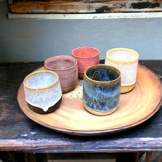 Keramiktassen für den täglichen Luxus von Artstudio.Izzi