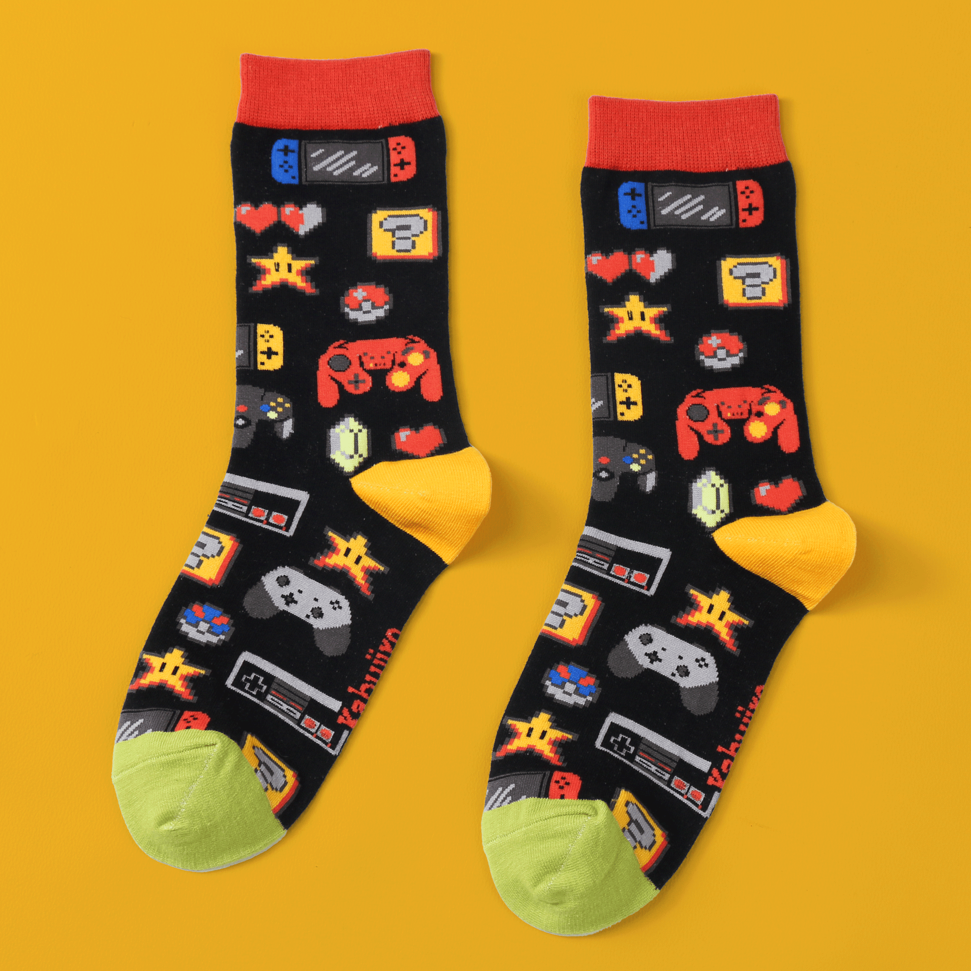 Video Games | Baumwollsocken mit galaktischem Design