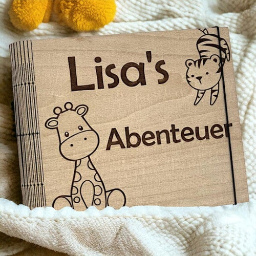 Personalisiertes Baby-Fotoalbum aus Holz | von Giftfully Baby & Kinder Giftfully oesterreich handgemachte geschenke in wien