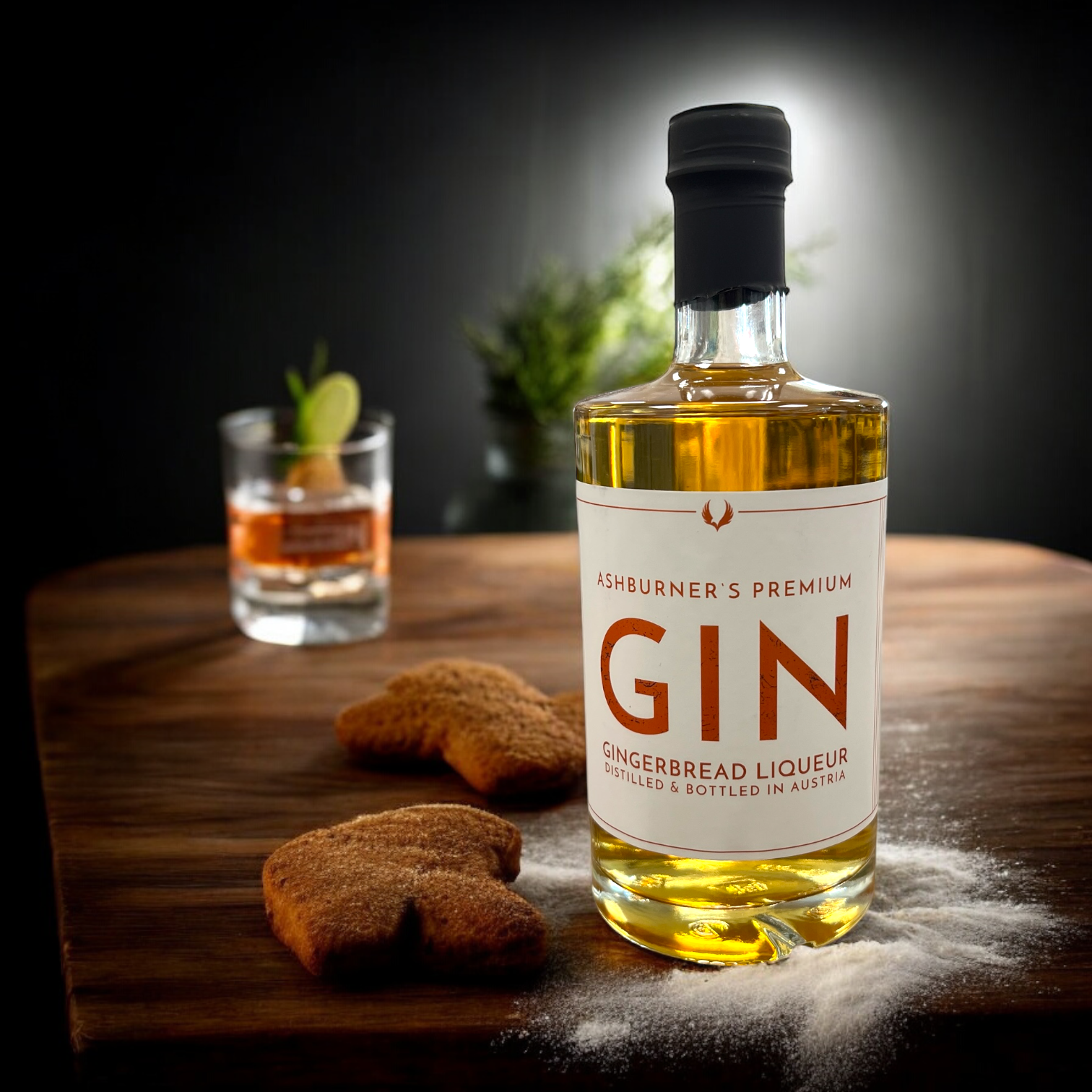 Ashburner’s Premium Gin Lebkuchen, dreifach destillierter Gin-Likör mit festlichen Lebkuchengewürzen, erhältlich in 100ml & 500ml.