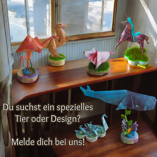 Origami-Figuren von Künstlerhände – Handgefertigte Origami-Tiere und Fantasiewesen, perfekt zum Sammeln und Dekorieren, in verschiedenen Größen und Designs.