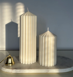 Ribbed Pillar Candle Set | Handgefertigte Säulenkerzen mit verführerischen Düften