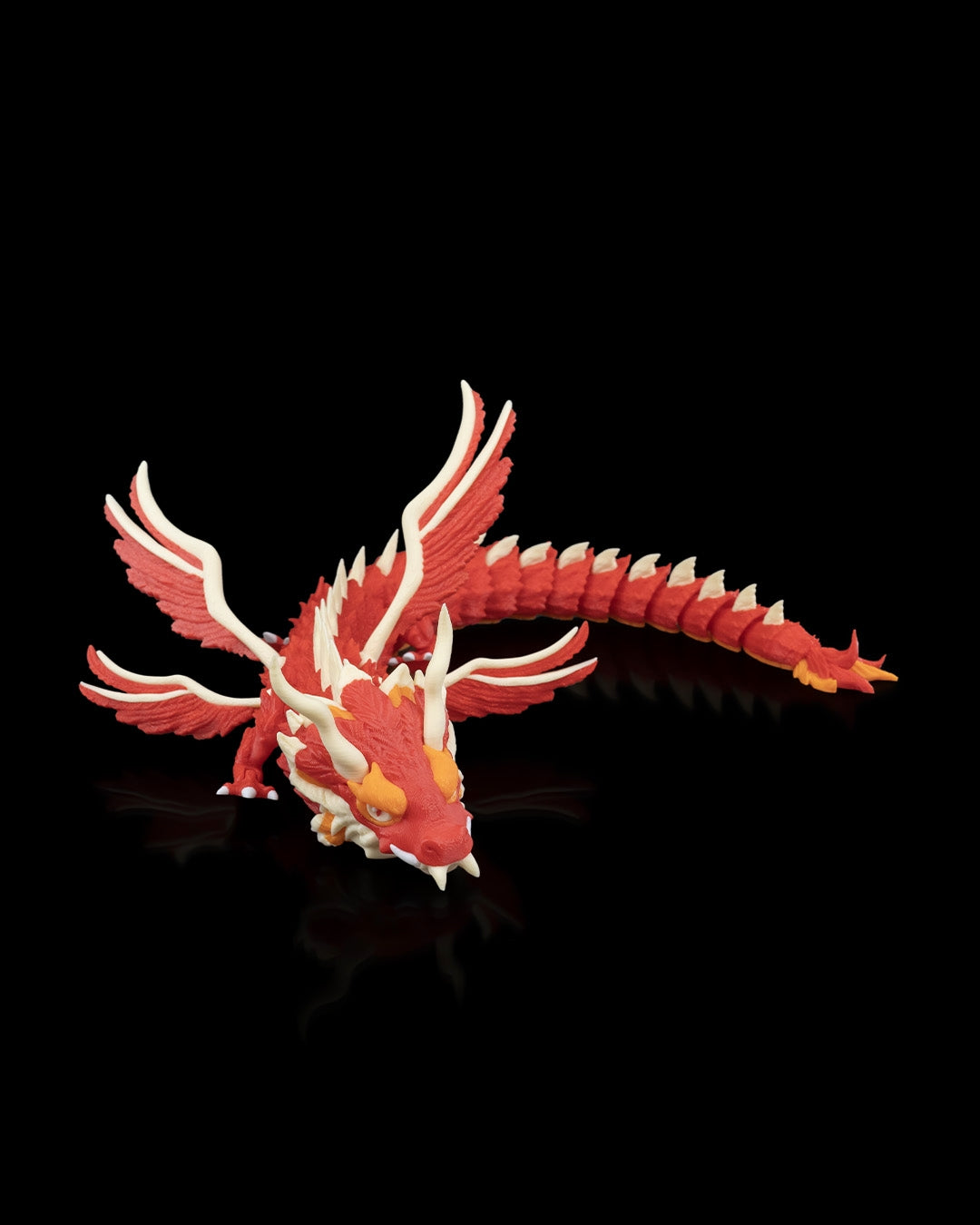 Flexodrache „Caelum“: Premium 3D-Druck Himmelsdrache, 51 cm, rot mit orangenen und weißen Akzenten, Engelsflügel. Beweglich, nachhaltig aus PLA, 100 % in Wien gefertigt.