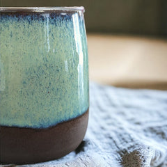 Keramiktasse (L blau dunkelbraun) für den täglichen Luxus | Artstudio.Izzi