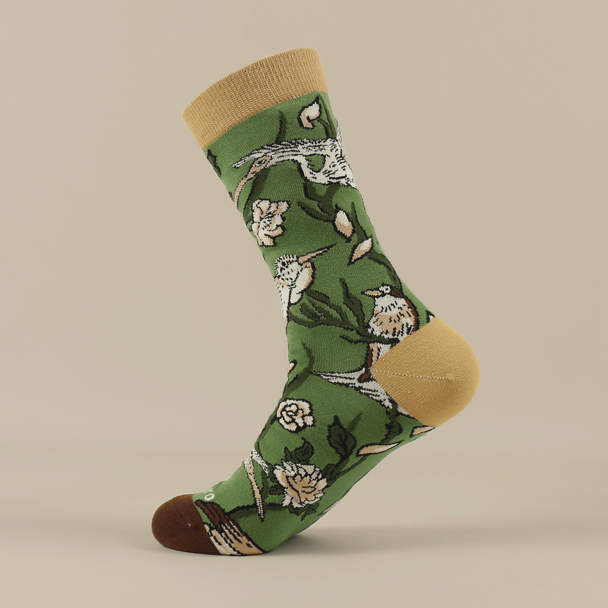 Ukiyo-e Birds Baumwollsocken – Komfortable und stilvolle Socken mit traditionellen japanischen Vogelmotiven. Größen EU 37–43 und EU 45–48 (Slim Fit) von Kabujiro. Dreizack Wien.