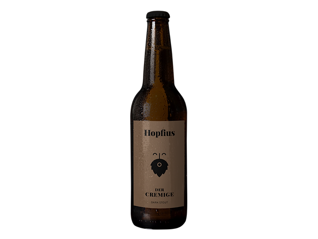 Der Cremige von Hopfius: Dark Stout mit tiefschwarzer Farbe, cremiger Schaumkrone und Aromen von Schokolade, Kakao und Kaffee. Ein Craft-Bier-Genuss aus Österreich.