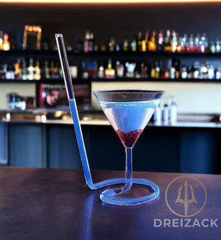 Cocktail Glas mit Trinkhalm Home Decor Dreizack oesterreich handgemachte geschenke in wien