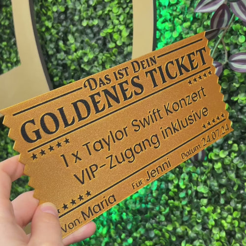 Dreizack Goldenes Ticket – Individuell personalisierbares Ticket aus 3D-Druck, 24 x 12 cm, aus kompostierbarem PLA in Gold. Robust und flexibel, ideal als besonderes Geschenk für Events.