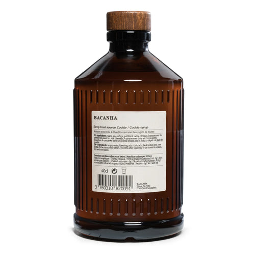 Bio-Sirup „Cookie“ von Bacanha, 400ml Glasflasche. Haselnuss-Cookie-Geschmack, ideal für Lattes, Cappuccinos und Desserts. Nachhaltig und vielseitig einsetzbar.