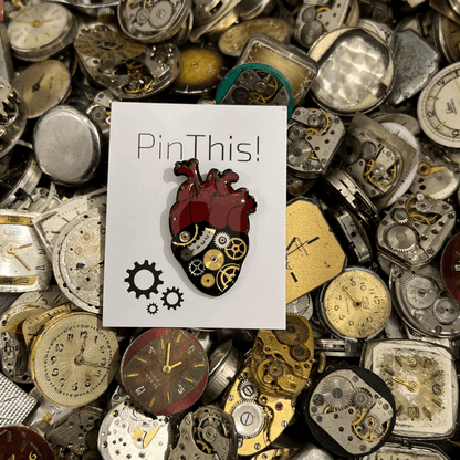 Ansteck-Pins von WatchThis - Zeitlose Eleganz aus Uhrwerken Schmuck WatchThis oesterreich handgemachte geschenke in wien