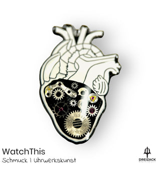 Ansteck-Pins von WatchThis - Zeitlose Eleganz aus Uhrwerken Herz Weiß | Olaf Schmuck WatchThis oesterreich handgemachte geschenke in wien